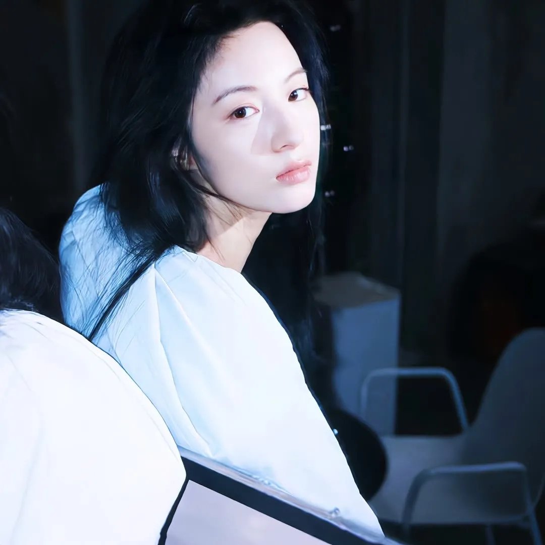 两个遥远的陌生人